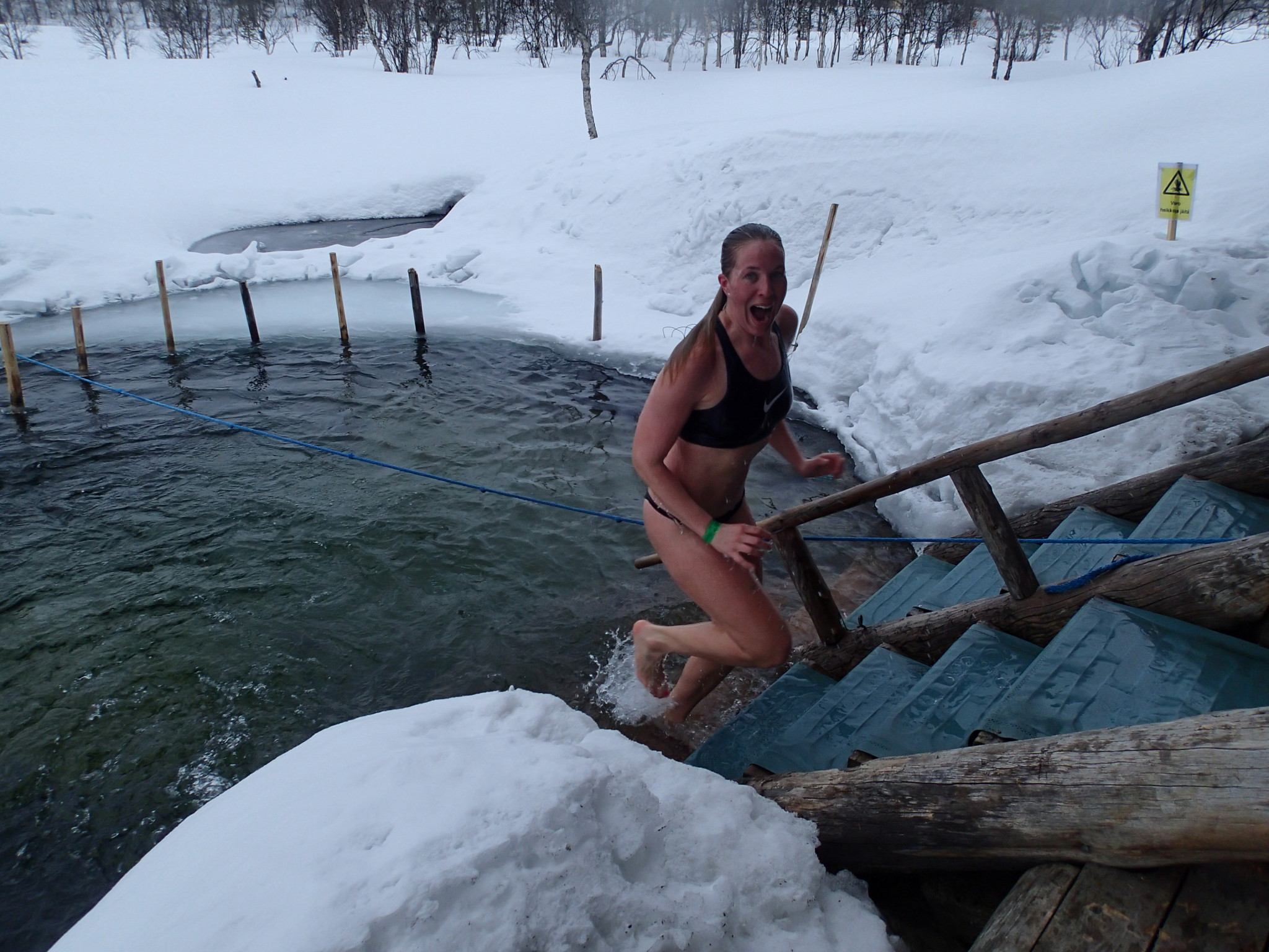 don-t-forget-to-breathe-swimming-the-winter-sea-the-reykjavik-grapevine